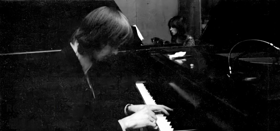 Nicky Hopkins sessions and live appearances with others by Gerardo  Liedo/Rocks Off